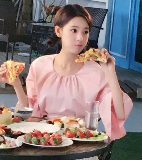 娱乐吃瓜酱巴基斯坦,揭秘巴基斯坦的趣味生活  第3张